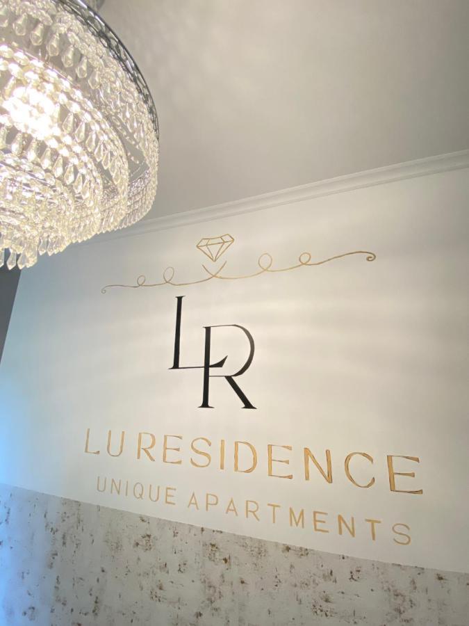 Lu Residence - Unique Apartments Освенцим Экстерьер фото